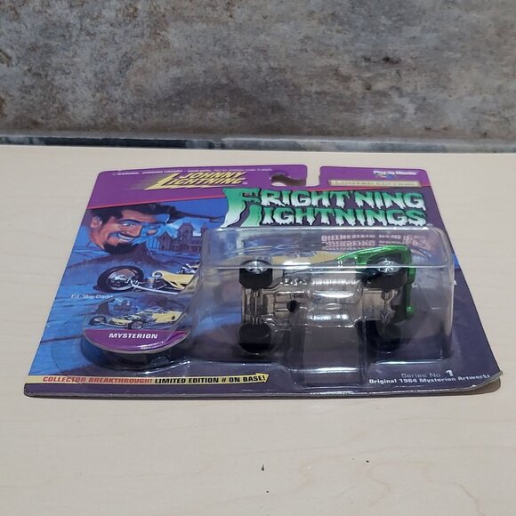 Johnny Lightning Willys Gassers II 1933 Speedy White Lightning Chase Blue 2002 - Picture 3 of 11